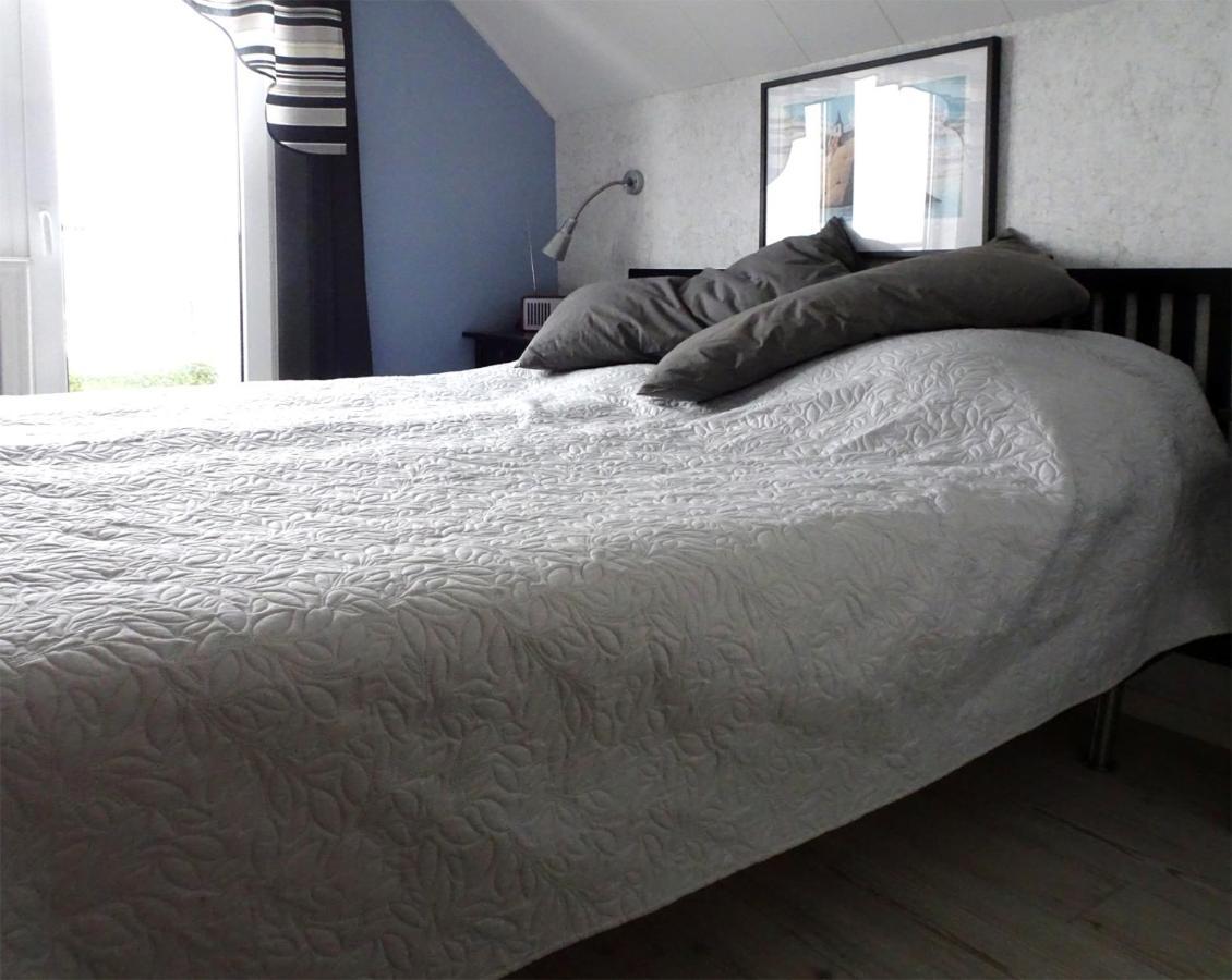 1A, Stuga Med 50M Till Strand Byxelkrok Exterior foto
